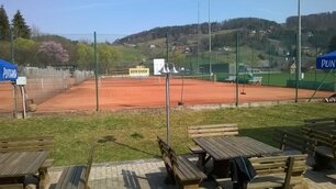 Tennis-Cafe Rein